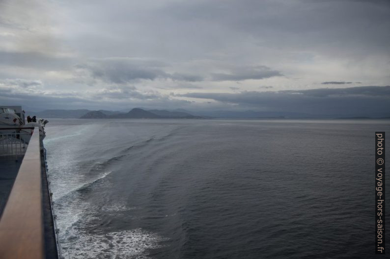 Gris du Golfe d'Olbia en hiver. Photo © Alex Medwedeff