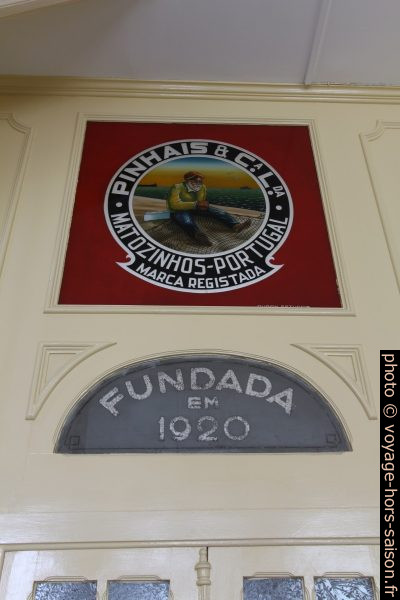 Logo de Pinhais. Photo © André M. Winter