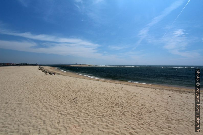 Plage de l'estuaire du Rio Cávado. Photo © André M. Winter