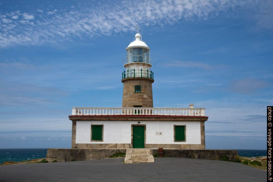 Faro de Corrubedo. Photo © Alex Medwedeff