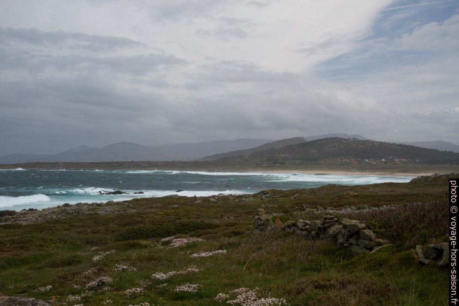 Praia de Balieiros. Photo © Alex Medwedeff
