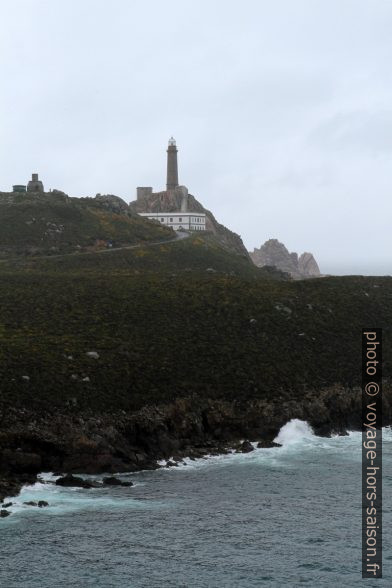 Cabo Vilán et ses phares par météo mauvaise. Photo © Alex Medwedeff