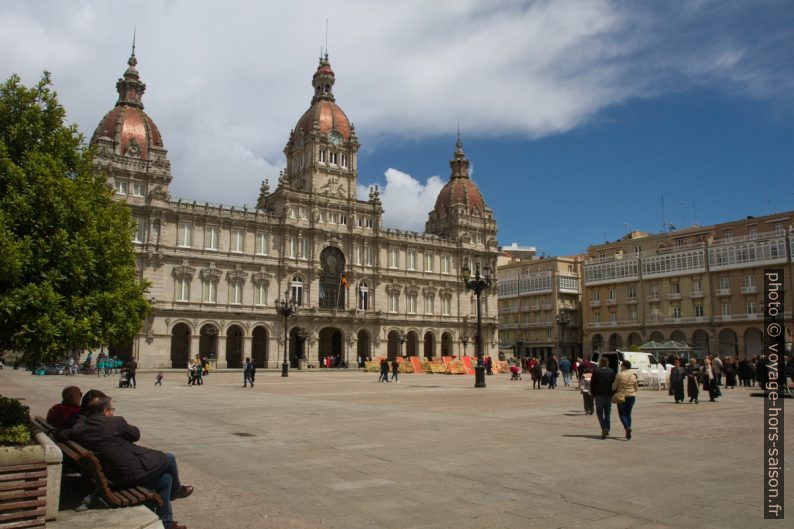 Hôtel de ville de la Coruña. Photo © Alex Medwedeff