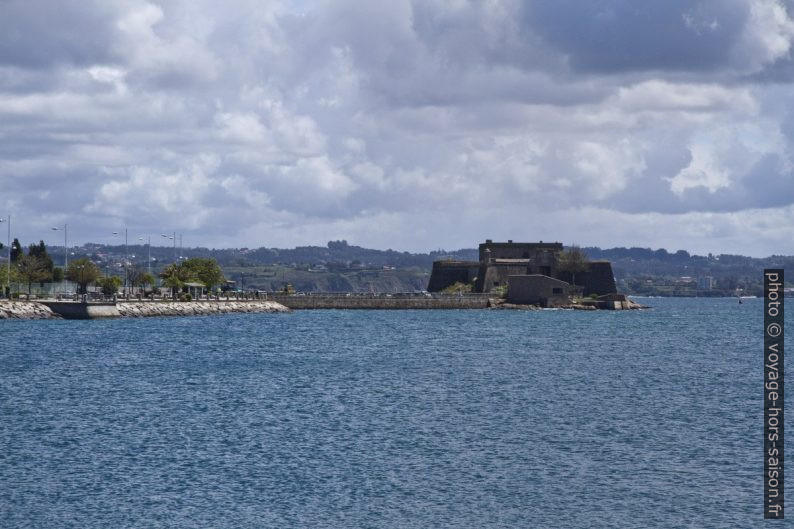 Castillo Santo Antón. Photo © Alex Medwedeff