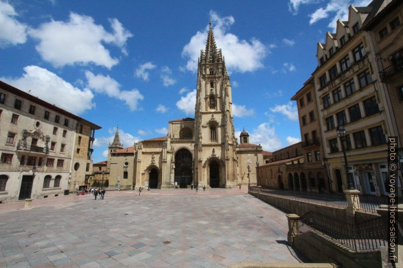 Cathédrale San Salvador d'Oviedo. Photo © André M. Winter