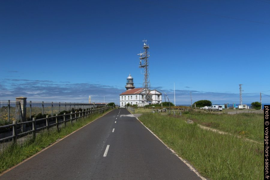 Arrivée au Phare de Peñas. Photo © André M. Winter