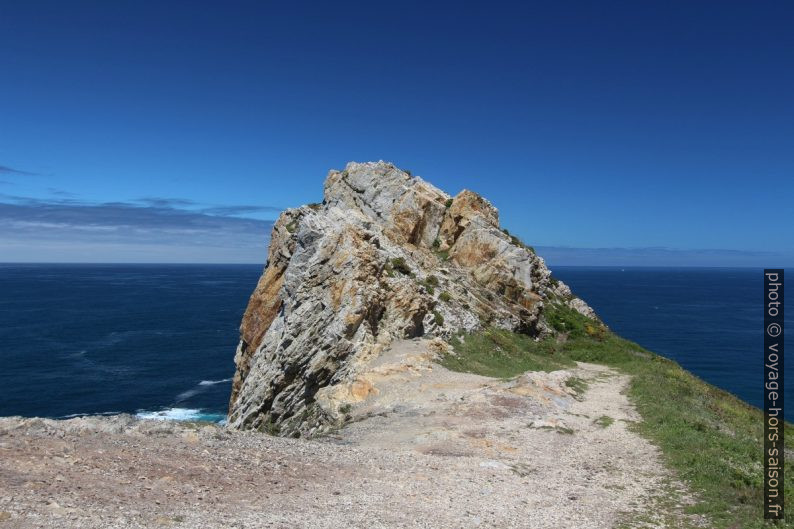 Dernier bout de chemin au Cap de Peñas. Photo © André M. Winter