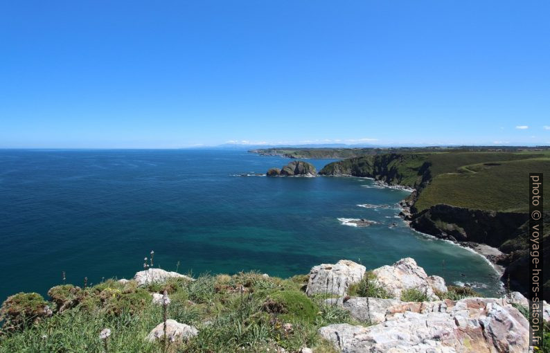 Vue du Cabo de Peñas vers le sud-est. Photo © André M. Winter