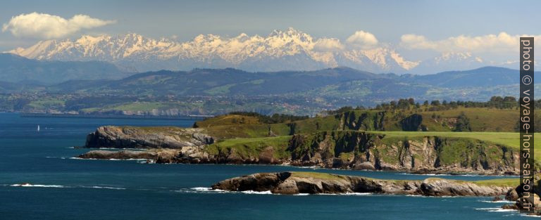 Face nord-ouest des Picos de Europa. Photo © André M. Winter