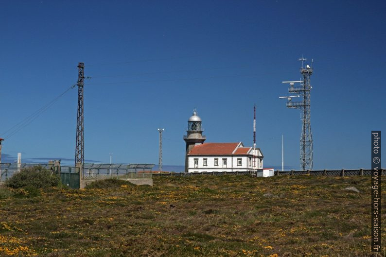 Phare de Peñas sur le plateau du cap. Photo © Alex Medwedeff