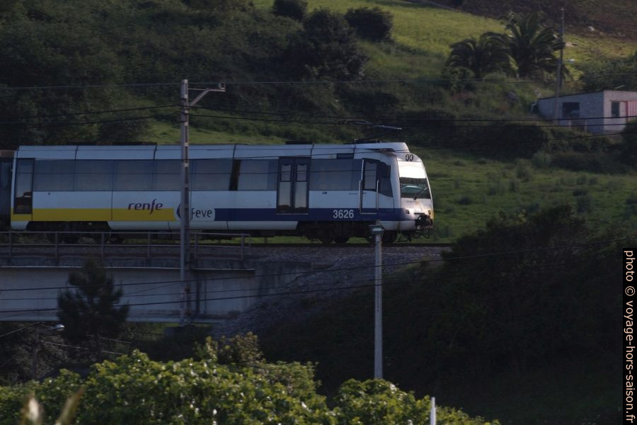 Rame n° 3626 de la société Ferrocarriles de vía estrecha. Photo © André M. Winter