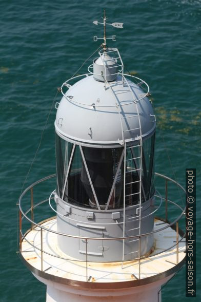 Lanterne du Faro del Pescador. Photo © André M. Winter