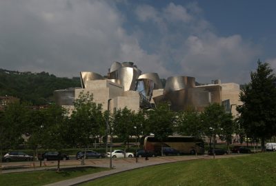 Guggenheim Bilbao Museoa. Photo © André M. Winter