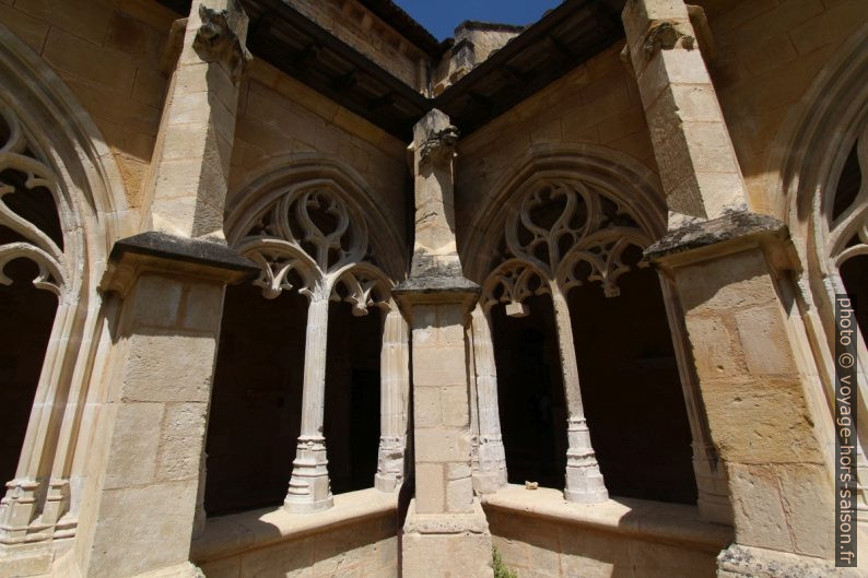 Arcades du cloître de Cadouin. Photo © André M. Winter