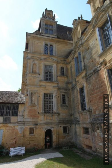 Partie Renaissance du Château de Lanquais. Photo © André M. Winter