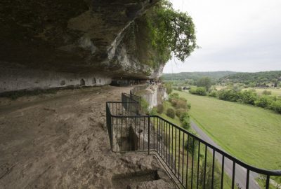 Roque Saint-Christophe. Photo © André M. Winter