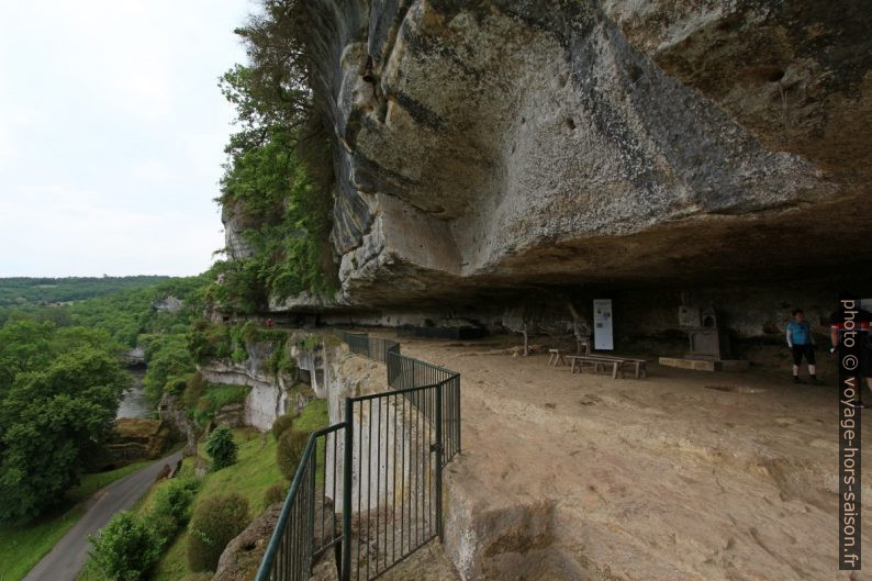 Emplacement de l'église à la Roque Saint-Christophe. Photo © André M. Winter