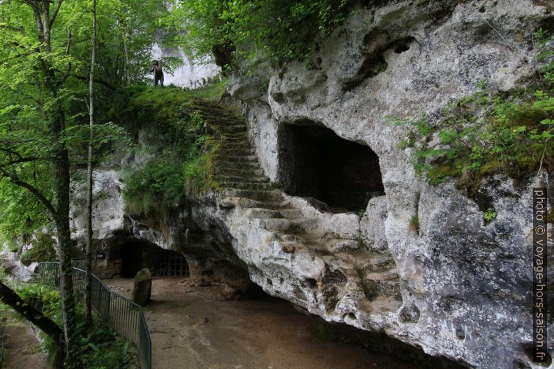 Grand escalier de la Roque Saint-Christophe. Photo © André M. Winter