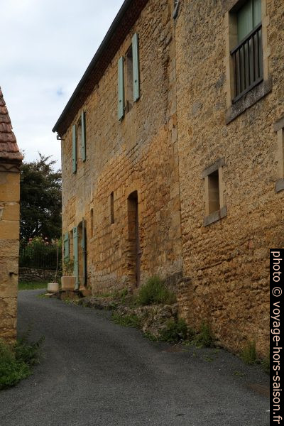 Maisons de Tayac. Photo © Alex Medwedeff