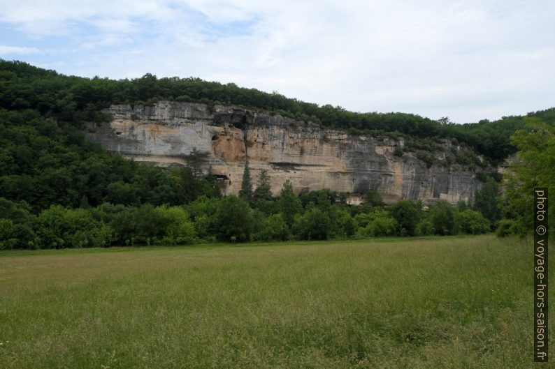 Escarpement de la Laugerie Basse. Photo © Alex Medwedeff