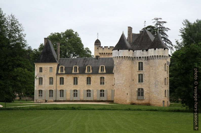 Façade nord-ouest du Château de Campagne. Photo © Alex Medwedeff