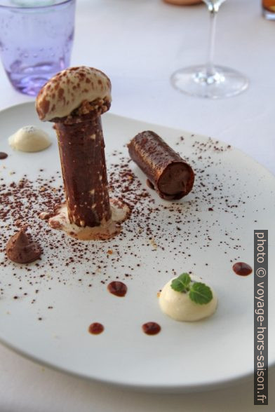 Dessert au chocolat. Photo © Alex Medwedeff