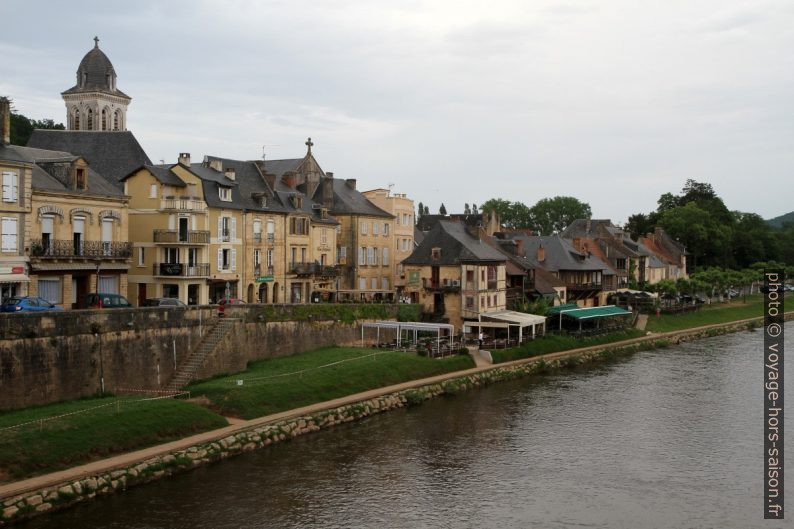 Berges de la Vézère à Montignac. Photo © Alex Medwedeff