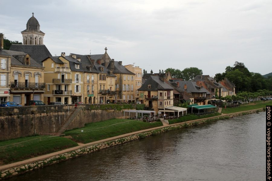 Berges de la Vézère à Montignac. Photo © Alex Medwedeff