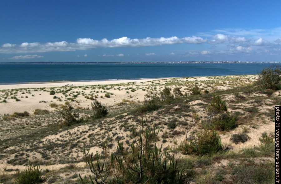 Plage de la Pointe de la Grave et la côte au nord de Royan. Photo © André M. Winter