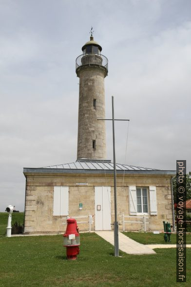 Phare de Richard au soleil. Photo © Alex Medwedeff