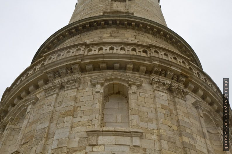 Fenêtre aveugle du Phare de Cordouan. Photo © Alex Medwedeff