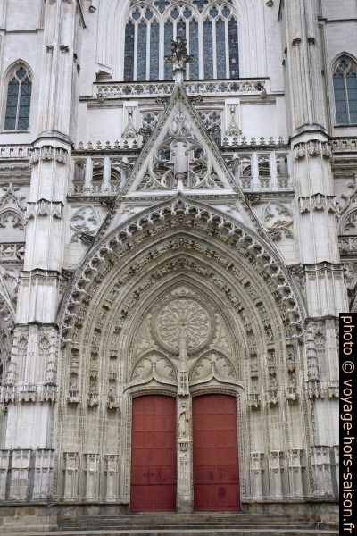 Portail de la Cathédrale Saint-Pierre-et-Saint-Paul de Nantes. Photo © Alex Medwedeff