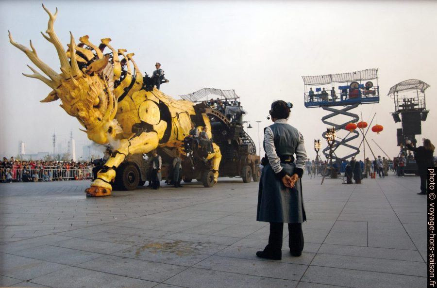 Long Ma le cheval-dragon des Machines de l'Île de Nantes. Photo © André M. Winter