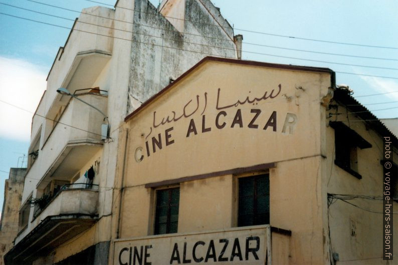 Le Ciné Alcazar à Tanger. Photo © Alex Medwedeff