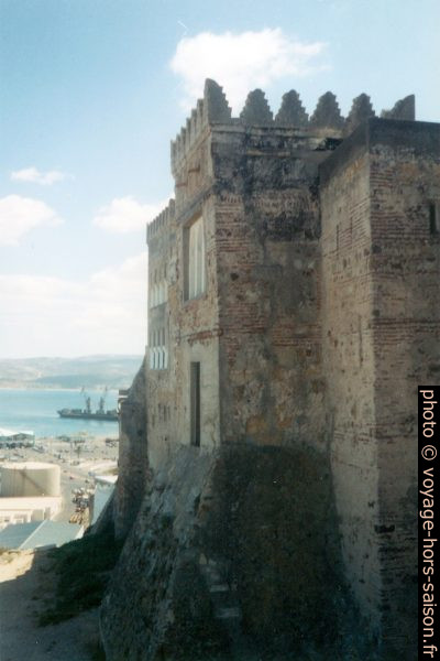 Le fort de Tanger. Photo © Alex Medwedeff