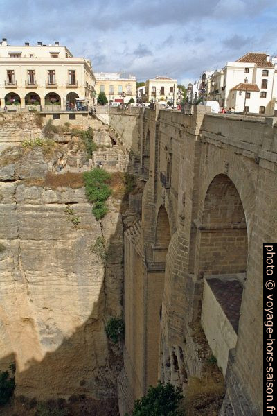 Puente Nuevo à Ronda. Photo © Alex Medwedeff