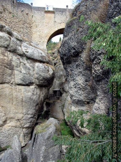 Gorges du Tajo et le Puente Romano. Photo © Alex Medwedeff