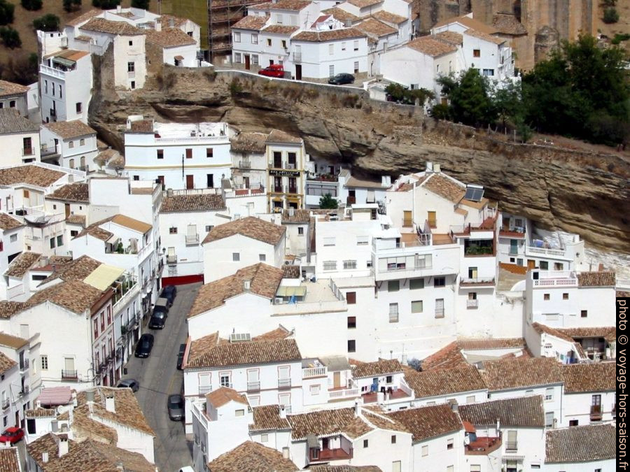 Les maisons du canyon de Setenil de las Bodegas. Photo © André M. Winter