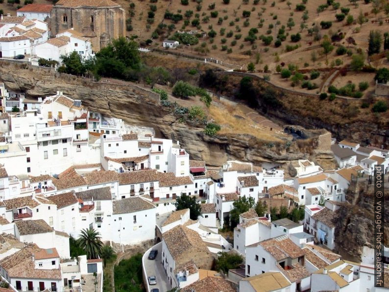 Les maisons blanches de Setenil de las Bodegas. Photo © André M. Winter