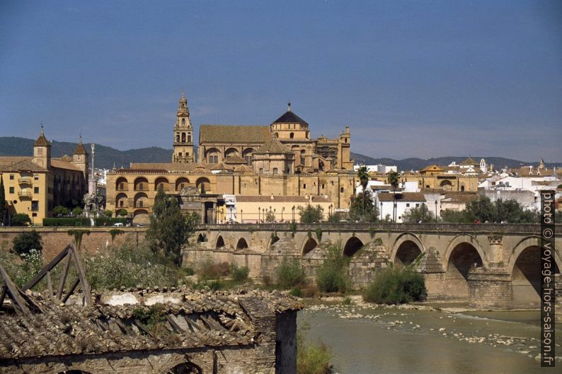 Mezquita e Catedral de Córdoba. Photo © Alex Medwedeff