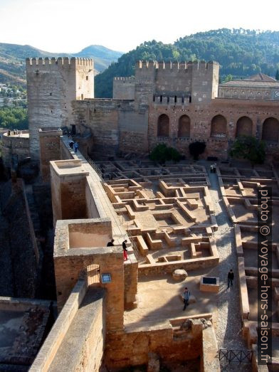 Plaza de Armas dans l'Alhambra. Photo © André M. Winter