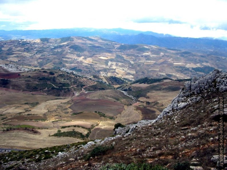 Vue de El Torcal vers le sud. Photo © André M. Winter