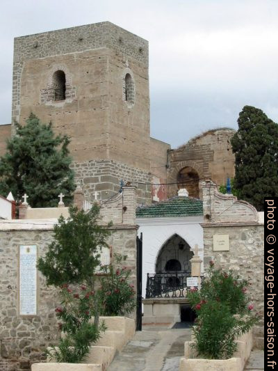 Castillo Árabe de Álora. Photo © André M. Winter
