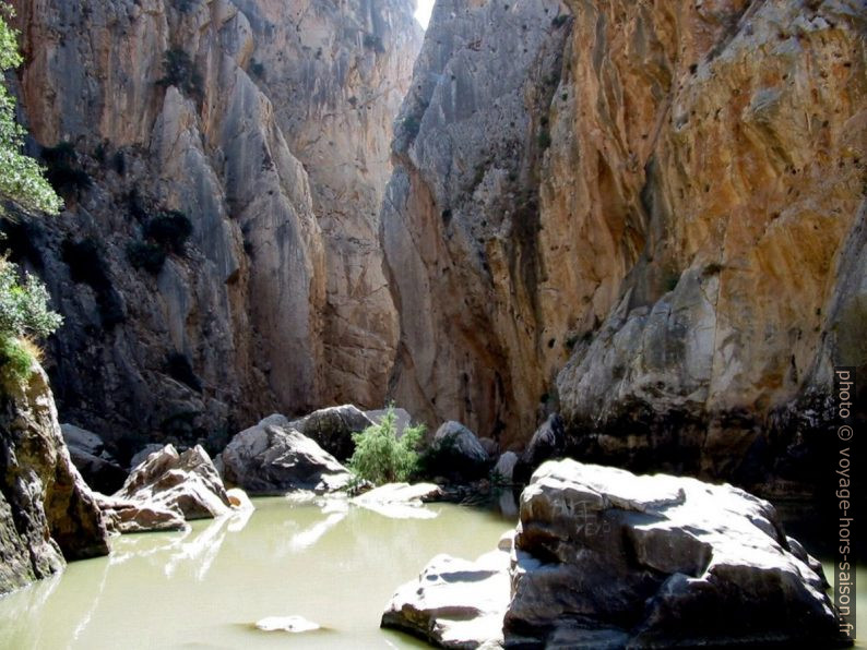 Le Guadalhorce dans la Garganta del Chorro. Photo © André M. Winter