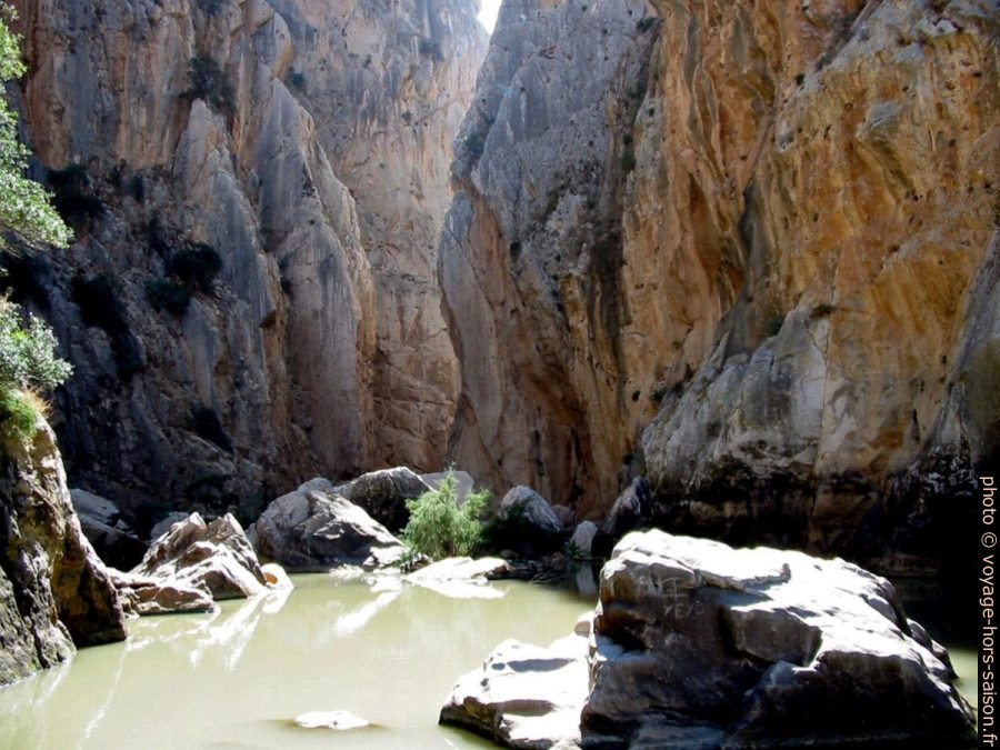 Le Guadalhorce dans la Garganta del Chorro. Photo © André M. Winter