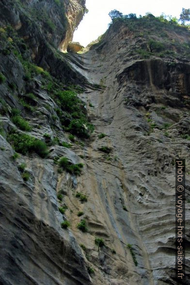 Un vallon latéral de des Gorges de Samaria. Photo © André M. Winter