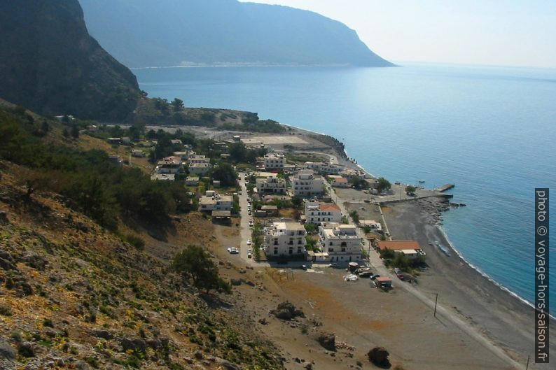 Agía Rouméli au bord de la Mer de Libye. Photo © André M. Winter