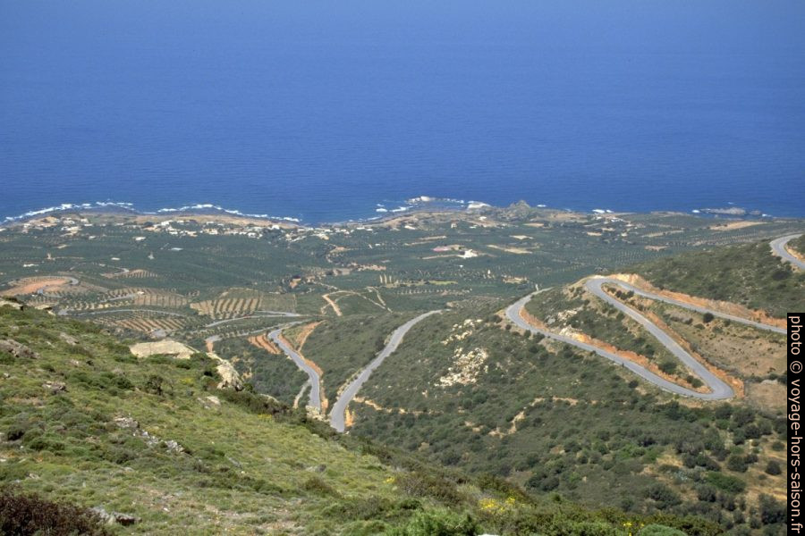 La côte ouest de Crète près de Stomio. Photo © André M. Winter