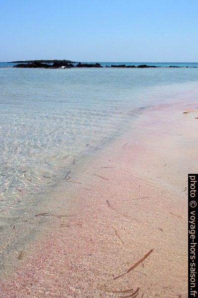 Du sable rouge sur la presqu'île d'Elafonisi. Photo © André M. Winter
