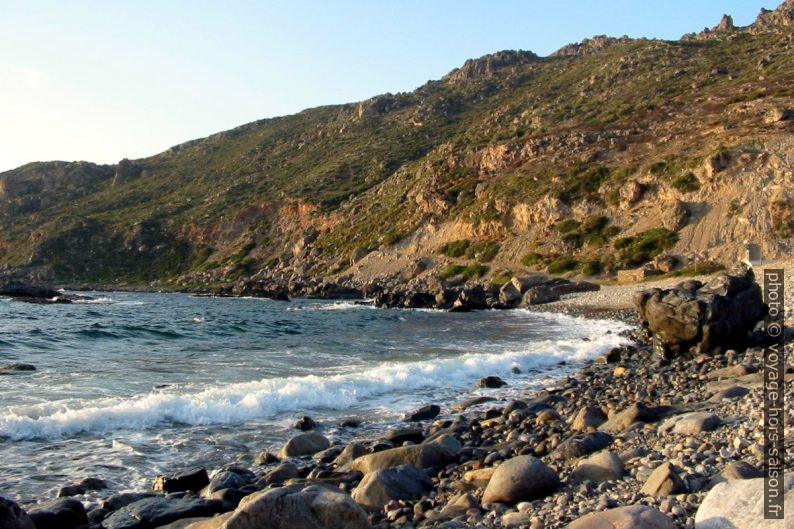 La baie d'Afrotolakos. Photo © André M. Winter